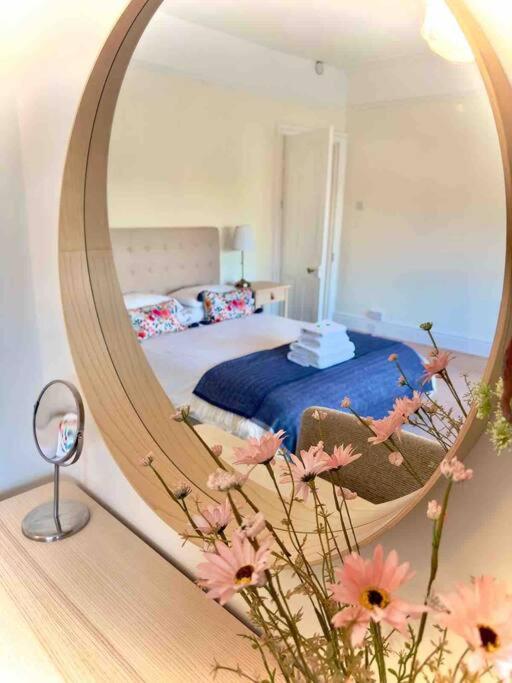Spacious & Bright 3 Bed Harrogate Apartment מראה חיצוני תמונה